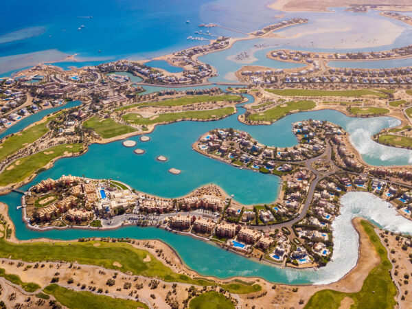 El Gouna – Private Stadtrundfahrt mit Lagunenfahrt & Aussichtsturm