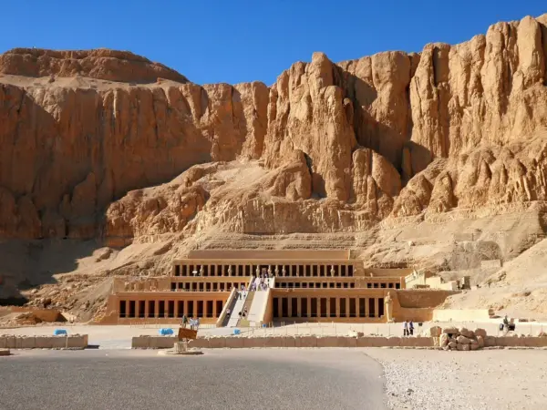 Privater Tagesausflug nach Luxor ab Hurghada – Tal der Könige & Karnak-Tempel